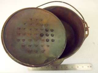Description Antique Cast Iron Dutch Oven Kettle Pot 8 w Pointed Lid