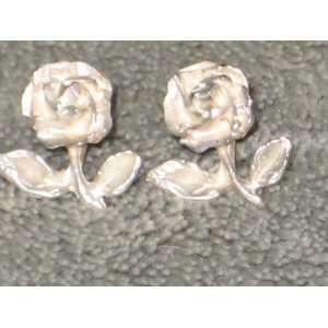 Vintage Sterling Silver 925 ROSES Pierced 1/2 Inch Earrings   2 grams
