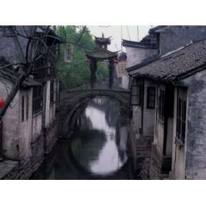 Stone Arch Bridge Over Grand Canal in Ancient Watertown, China Premium 