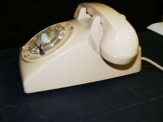 VINTAGE ROTARY DIAL WESTERN ELECTRIC BELL SYSTEM TELEPHONE  