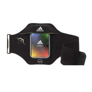   miCoach for iPhone 4 (Bags & Carry Cases) Cell Phones & Accessories
