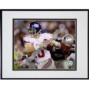 Eli Manning Super Bowl XLII Running Action #2 Double Matted 8 x 10 
