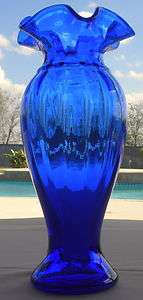 VTG. FENTON ART GLASS SAPPHIRE BLUE VASE RIBBED WITH RUFFLED RIM 11 