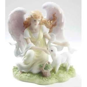   Sara Faithful Promise Angel Statue Resin / Stone