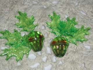   glass Ripening Acorn beads with Spring green lucite Oak leaf beads