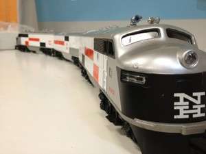 Lionel Trains New Haven F3 A B A Diesel Motor, Dummy And B Unit 6 