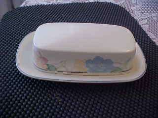Mikasa Garden Poetry Covered Butter Dish CAC08  