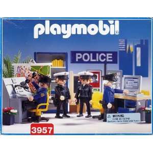  Playmobil 3957 Police Center Station Office Toys & Games