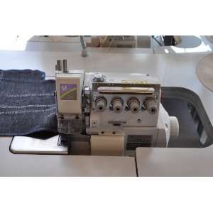  Pegasus M700 Overlock Serger Sewing Machine Arts, Crafts 