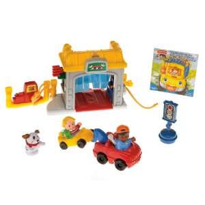  Fisher Price Little People Mini Garage Toys & Games